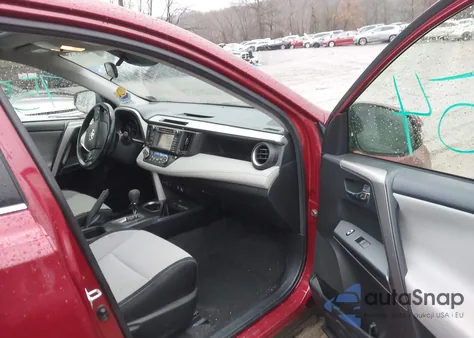 2018 Toyota Rav4 Xle from USA, damaged, VIN JTMRFREV1JD225519